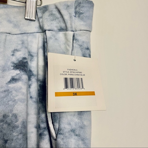 ELLEN TRACY | BLUE TIE-DYE COTTON JOGGERS - Picture 3 of 7